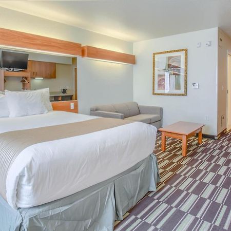 Microtel Inn & Suites By Wyndham Gulf Shores Zewnętrze zdjęcie