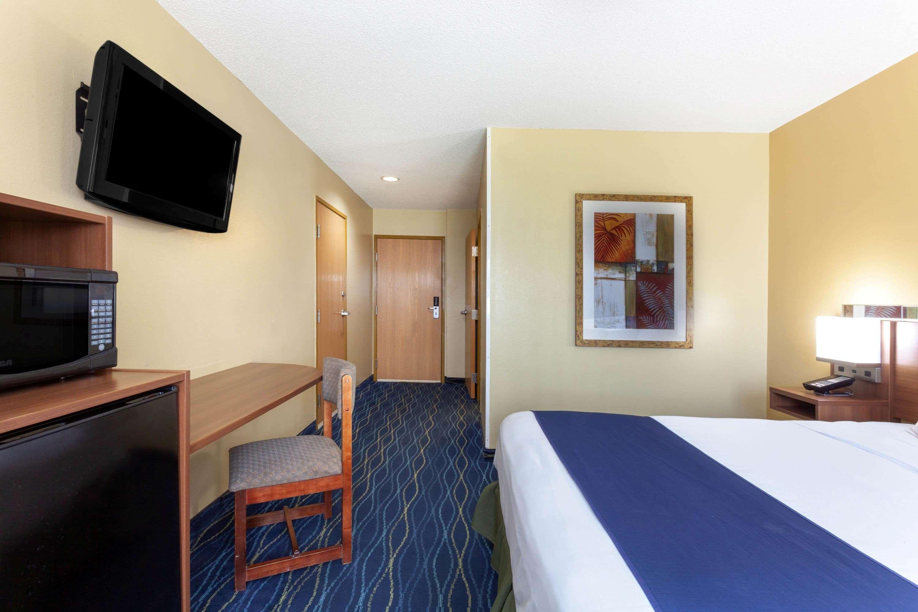 Microtel Inn & Suites By Wyndham Gulf Shores Zewnętrze zdjęcie
